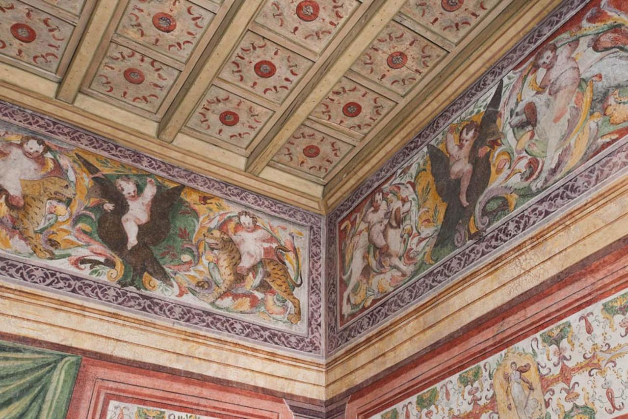 Palazzo Beccagutti Cavriani - Gallery Suite E Frescoes Suite Mantova Eksteriør billede